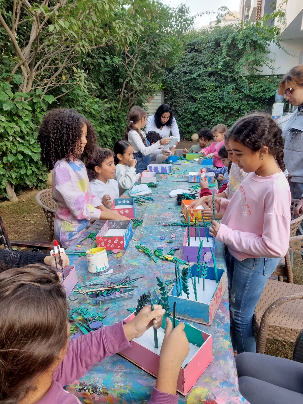 Creative crafting for kids aged 4-14 photo 1